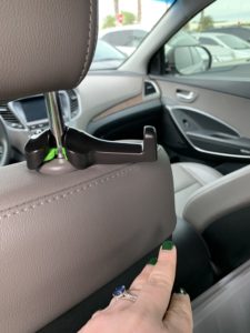 Bag holder hook for car